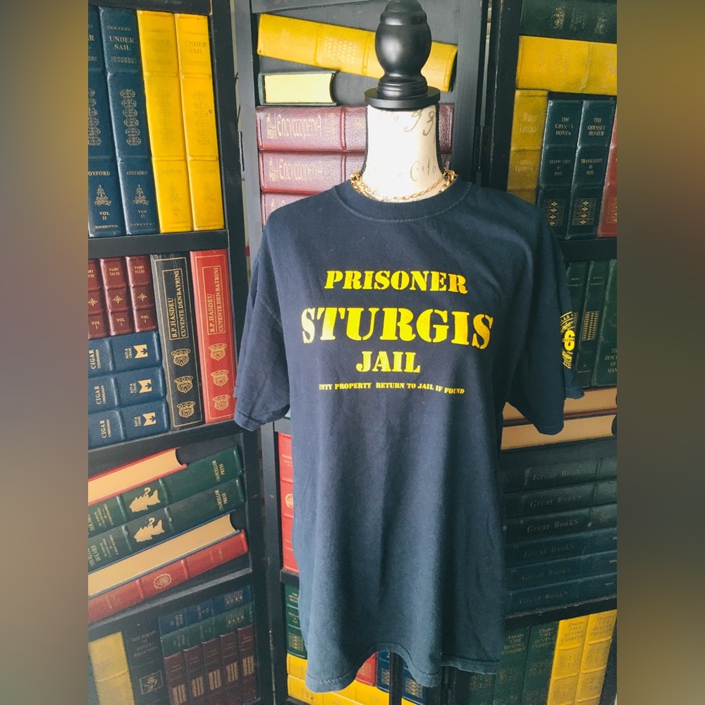 2009 Sturgis Black Hills T-shirt